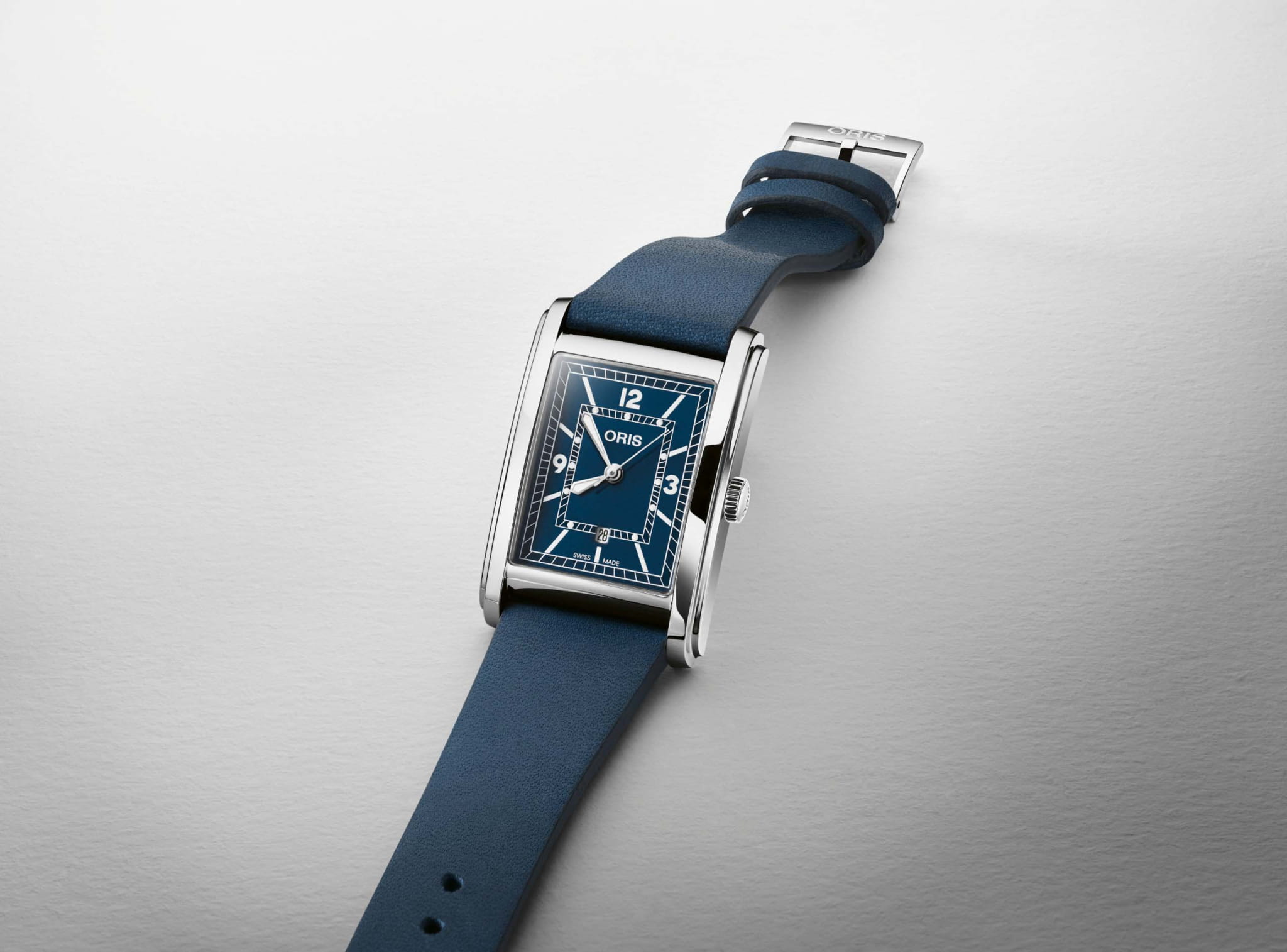 Oris Oris Rectangular 01 561 7783 4065-07 5 19 17, rectangular швейцария мужские часы на браслете кожаный боковой вид